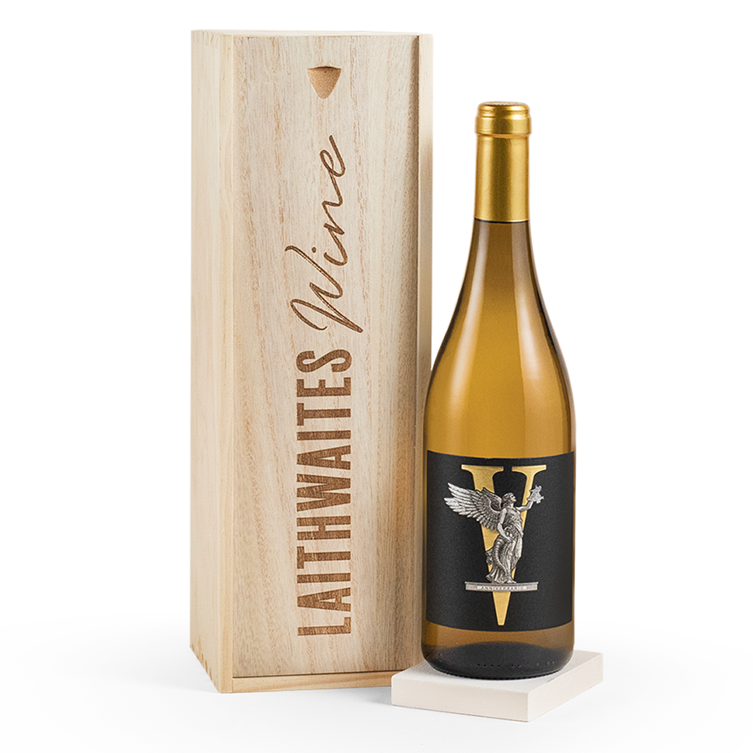 Luxury Italian White Wine in Wooden Gift Box Luxury Italian White Wine in Wooden Gift Box