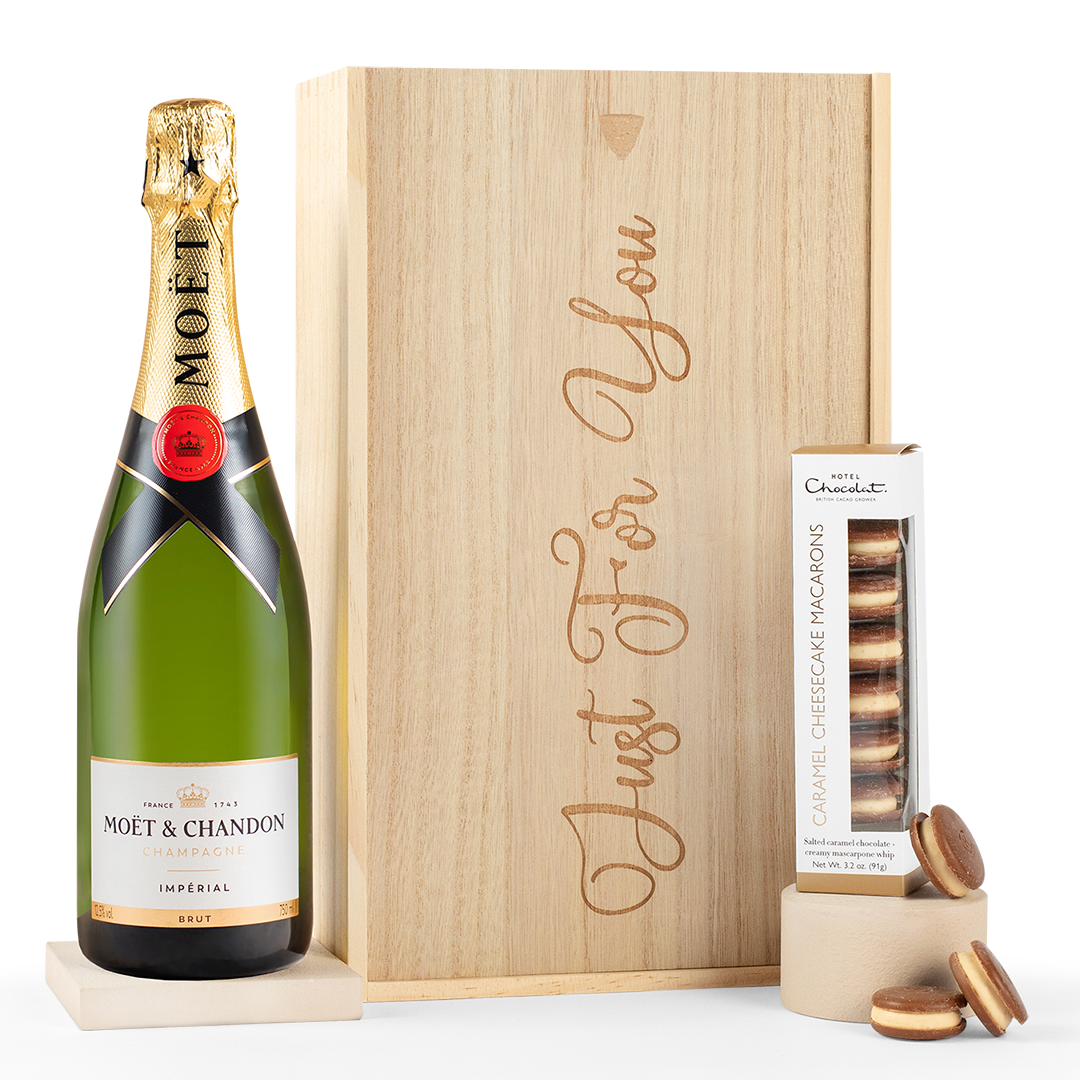 Moet Champagne & Hotel Chocolat Macarons in Wooden Gift Box- Despatches from Nov Moet Champagne & Hotel Chocolat Macarons in Wooden Gift Box- Despatches from Nov