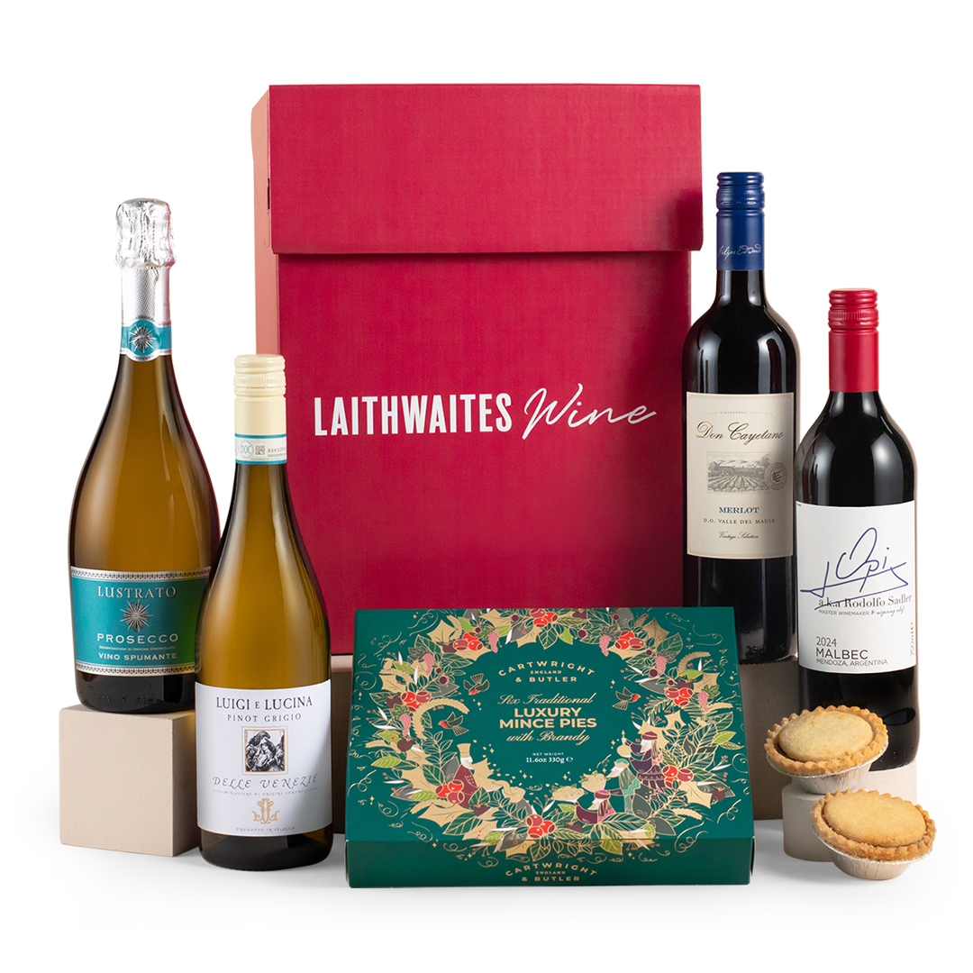 Mixed Wine & Mince Pies Gift Set - Despatches from October Mixed Wine & Mince Pies Gift Set - Despatches from October